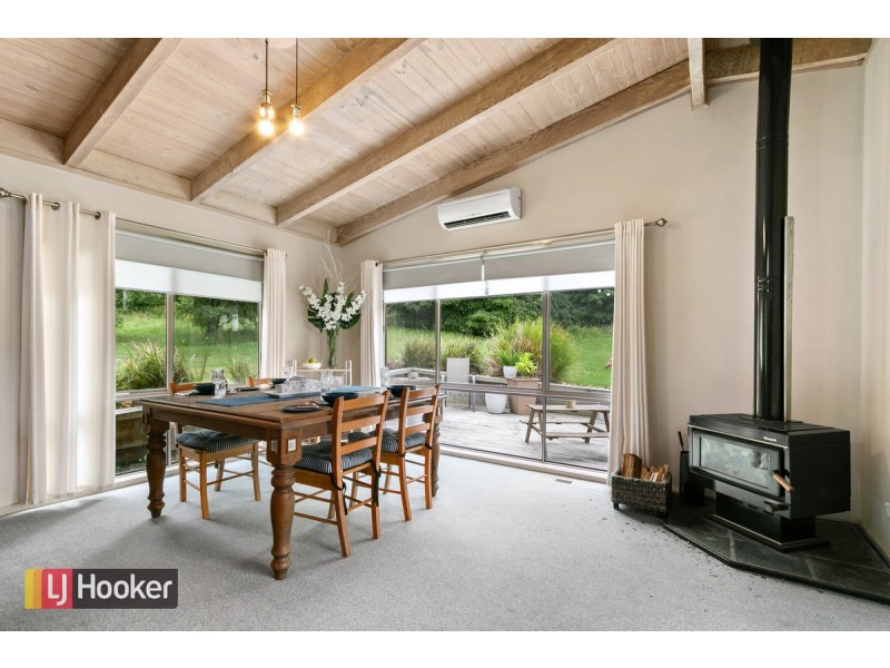 13 Bassett Road, Lakes Entrance VIC 3909