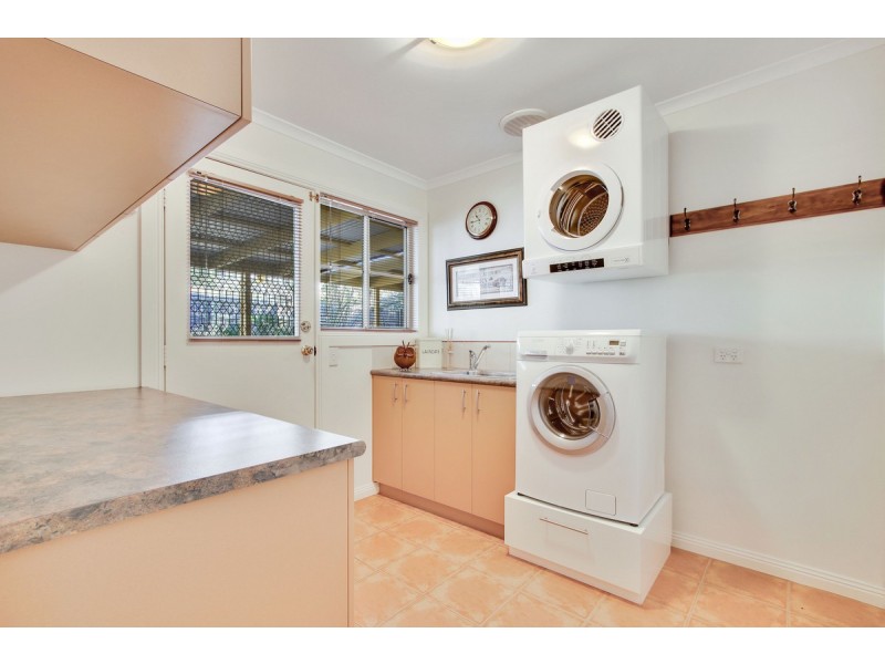 14 Banool Close, Metung VIC 3904