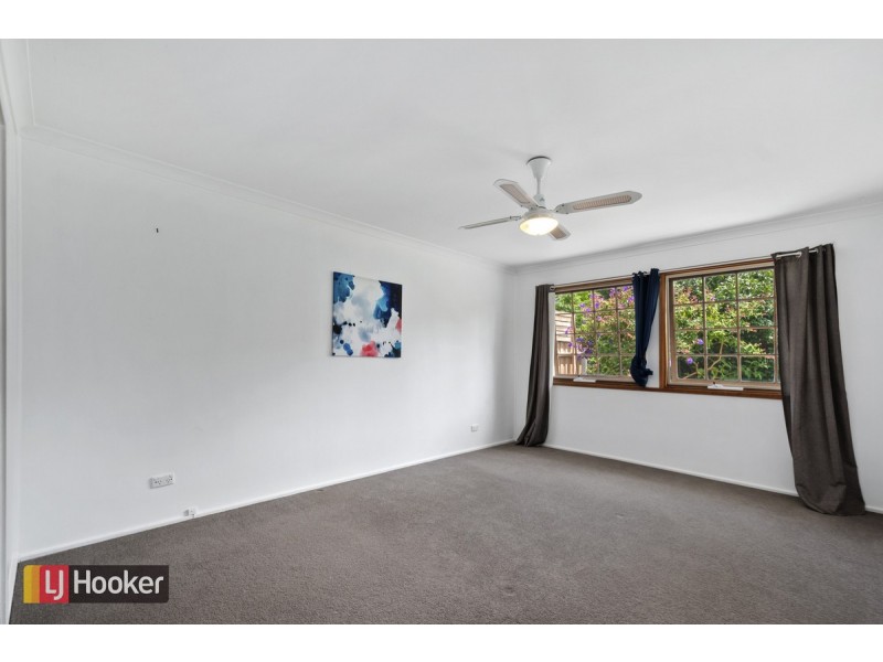 8 Fisher Street, Lakes Entrance VIC 3909