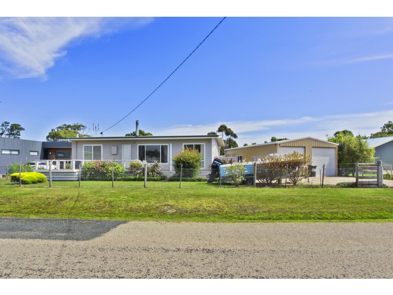7 Tambo Boulevard, Metung VIC 3904