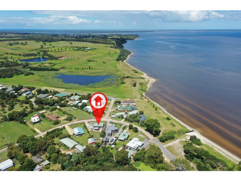 7 Tambo Boulevard, Metung VIC 3904