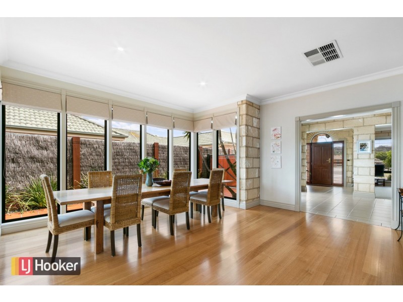 66 Roadknight Street, Lakes Entrance VIC 3909