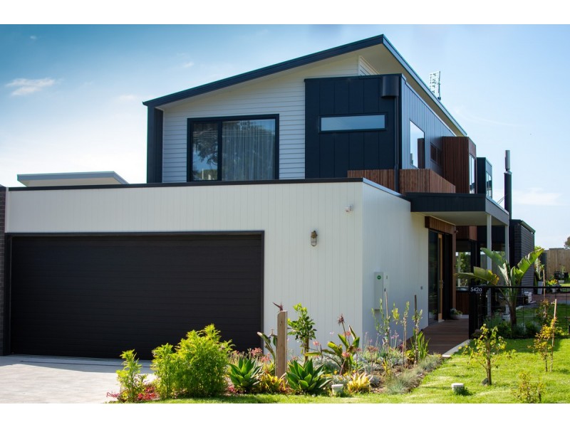 2/542 Lake Tyers Beach Road, Lake Tyers Beach VIC 3909