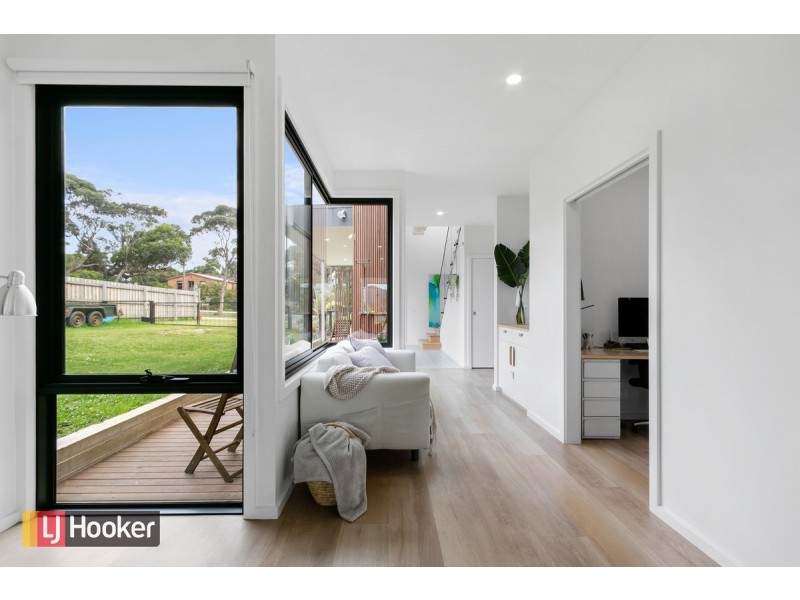 2/542 Lake Tyers Beach Road, Lake Tyers Beach VIC 3909