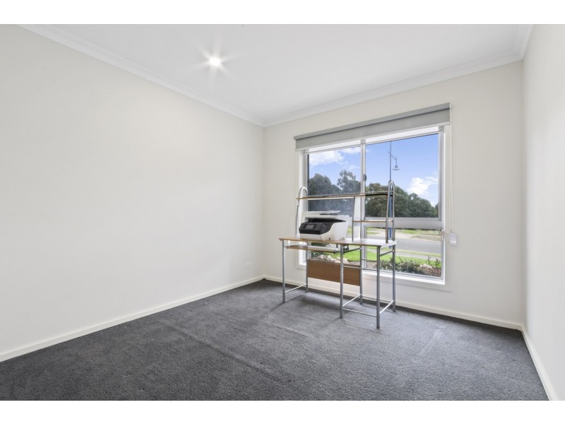 135 Kings Cove Boulevard, Metung VIC 3904