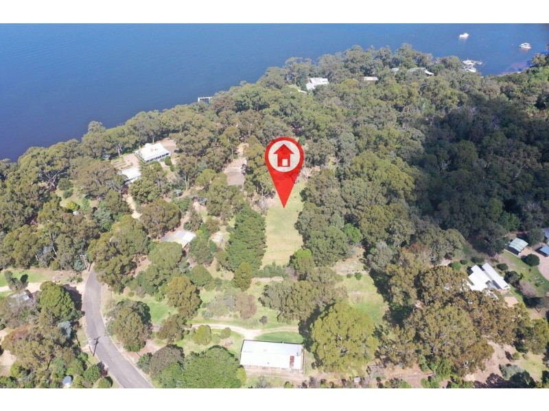 8A Bayview Court, Metung VIC 3904