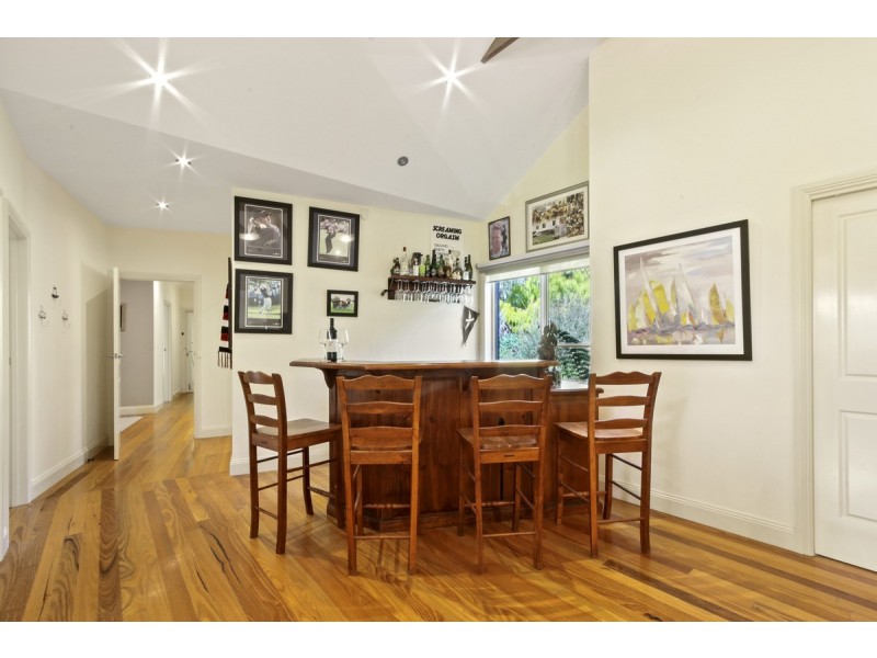 12 Kings Cove Boulevard, Metung VIC 3904