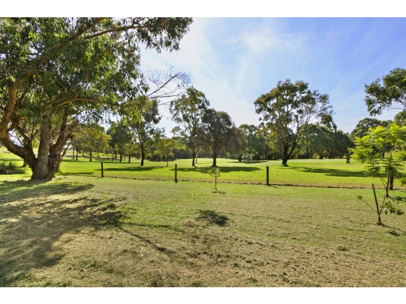 12 Kings Cove Boulevard, Metung VIC 3904