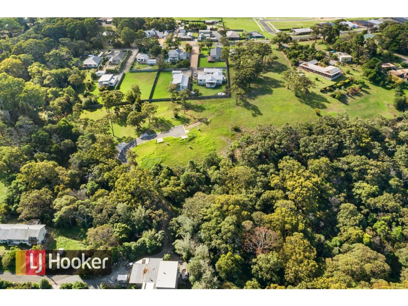 12 Alieca Rise, Lakes Entrance VIC 3909
