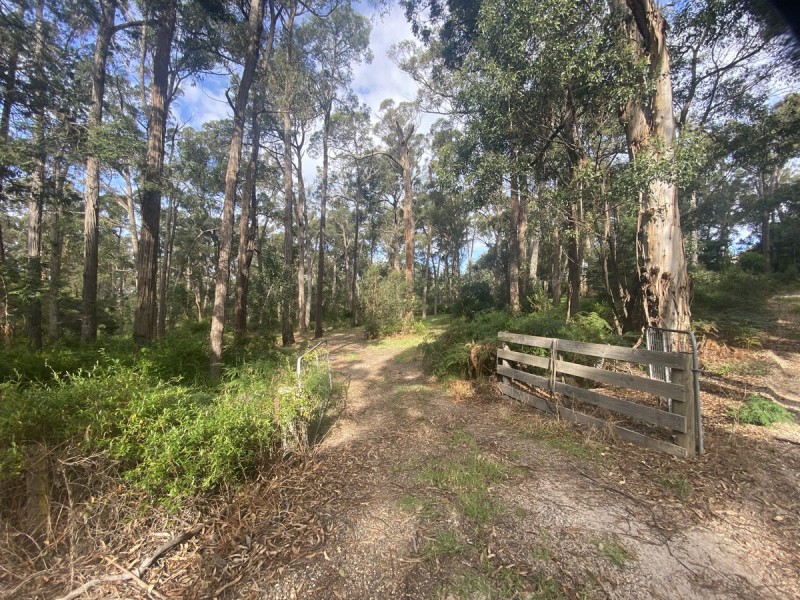 24D Mill Point Road, Toorloo Arm VIC 3909