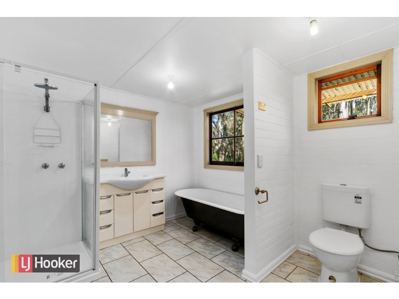 595 Nungurner Road, Metung VIC 3904