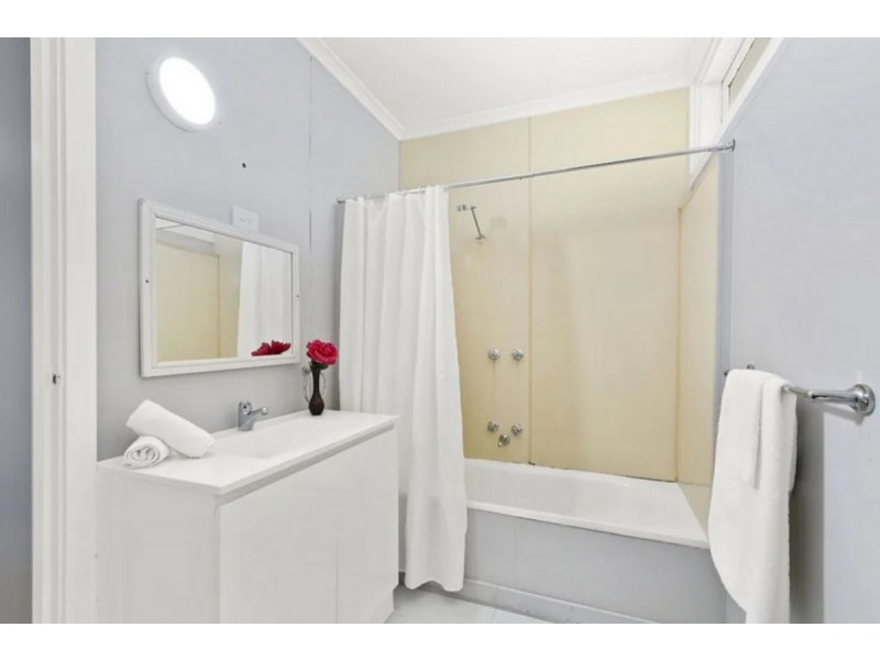 2051 Princes Highway, Nowa Nowa VIC 3887