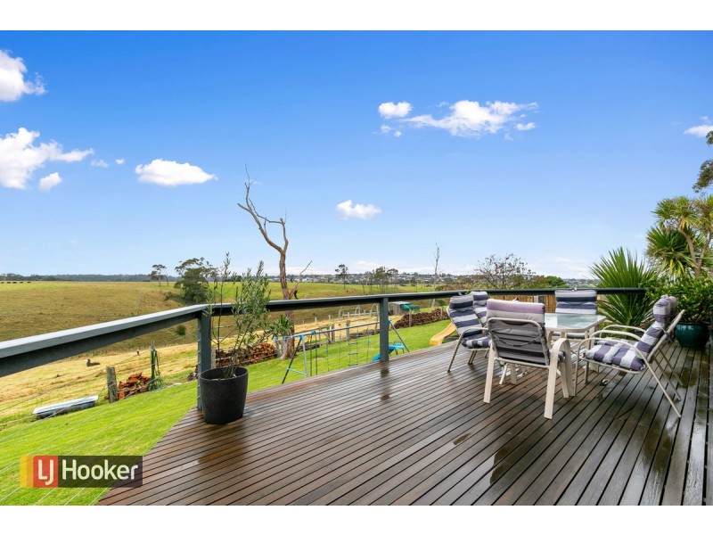 121 Albatross Road, Kalimna VIC 3909