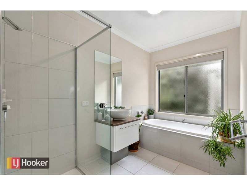 123 Kingscove Boulevard, Metung VIC 3904