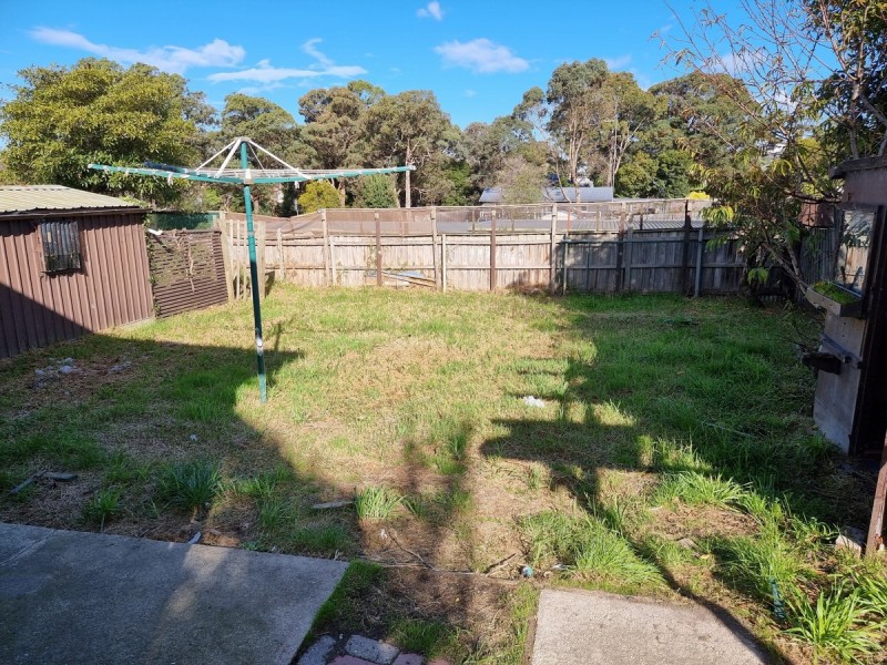 10 Laughtons Road, Kalimna VIC 3909