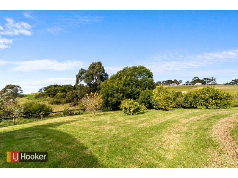 55 Lindamay Court, Lake Bunga VIC 3909