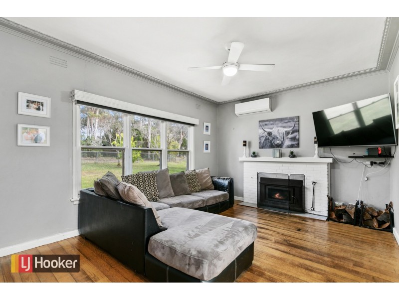 48 Colquhoun Road, Lakes Entrance VIC 3909