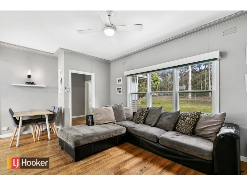 48 Colquhoun Road, Lakes Entrance VIC 3909