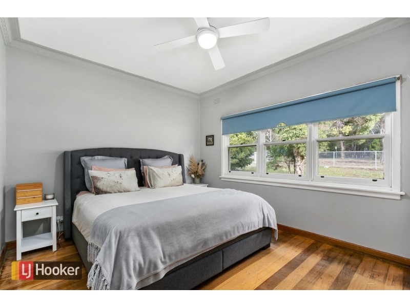 48 Colquhoun Road, Lakes Entrance VIC 3909