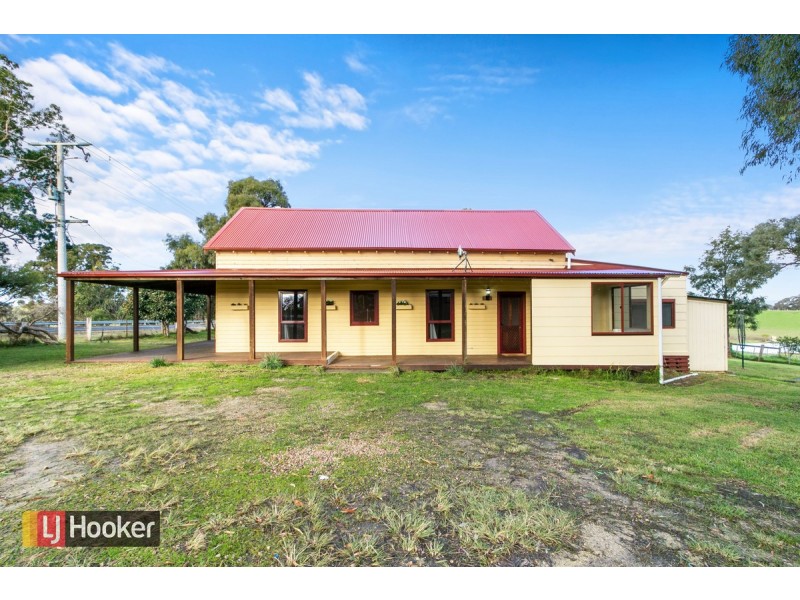 3056 Princes Highway, Kalimna West VIC 3909