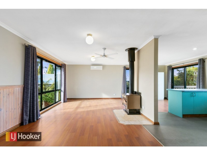164 Thorpes Lane, Lakes Entrance VIC 3909