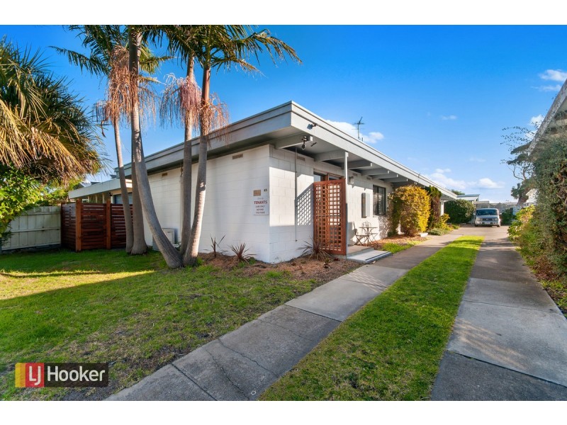 1/45 Carpenter Street, Lakes Entrance VIC 3909
