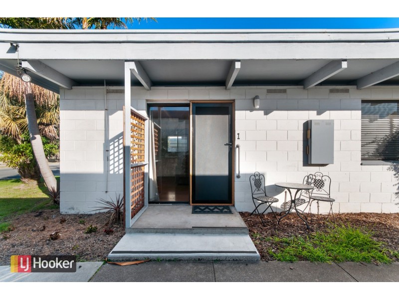 1/45 Carpenter Street, Lakes Entrance VIC 3909