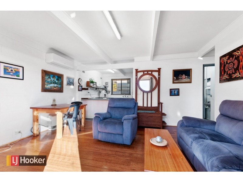 1/45 Carpenter Street, Lakes Entrance VIC 3909