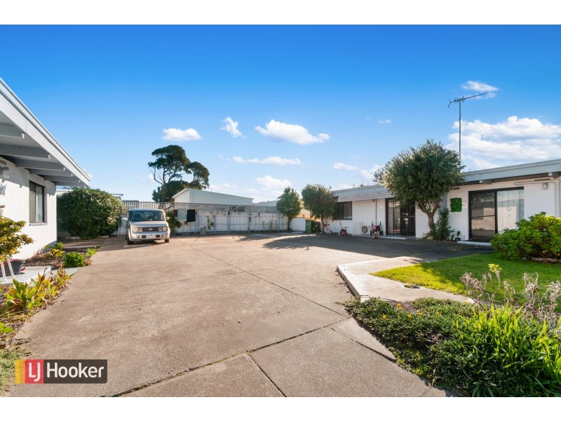 1/45 Carpenter Street, Lakes Entrance VIC 3909