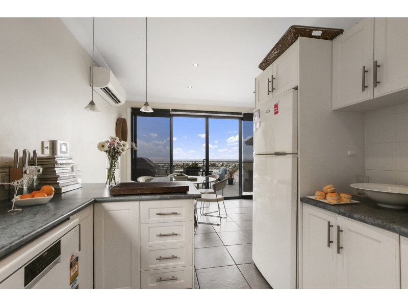 8 Grandview Road, Lakes Entrance VIC 3909