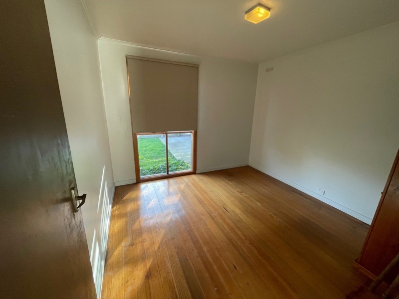 1/12 Bills Street, Lakes Entrance VIC 3909