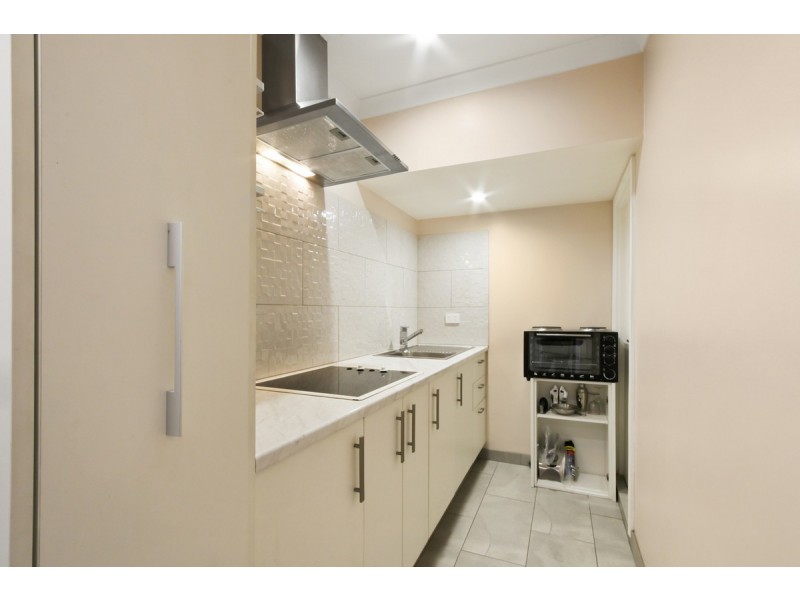 1 Bronsdon Street, Lakes Entrance VIC 3909