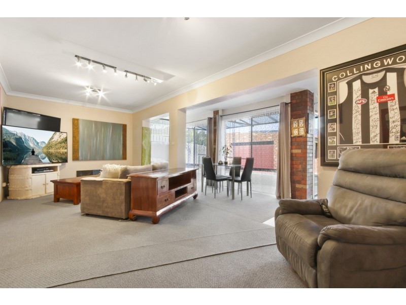 1 Bronsdon Street, Lakes Entrance VIC 3909