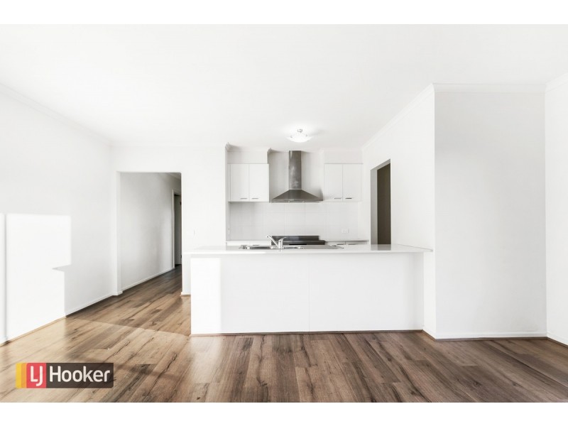 11 Ewing Court, Lakes Entrance VIC 3909