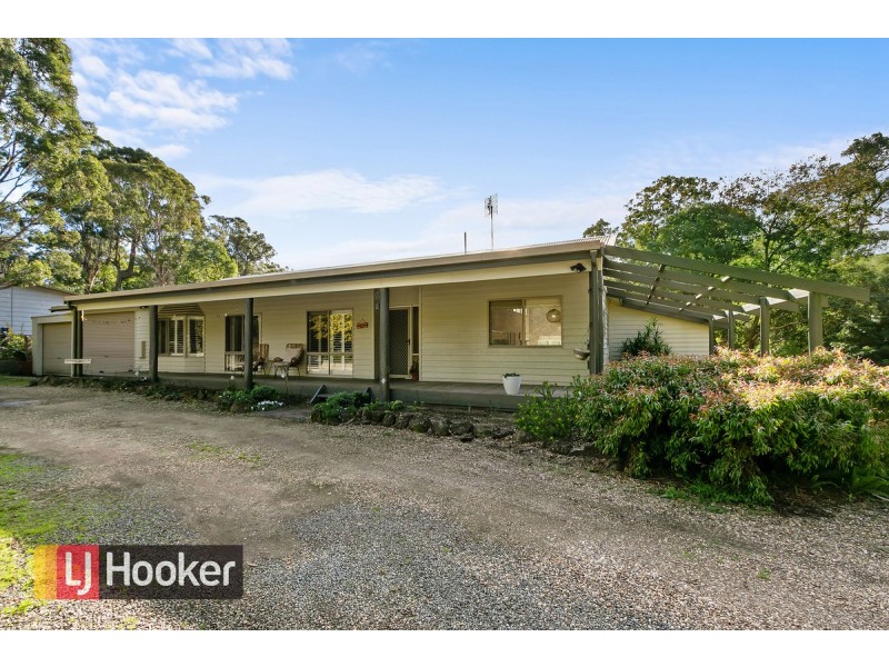 355 Lake Tyers Beach Road, Lake Tyers Beach VIC 3909