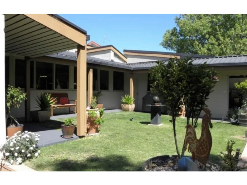 557 Lake Tyers Beach Road, Lake Tyers Beach VIC 3909