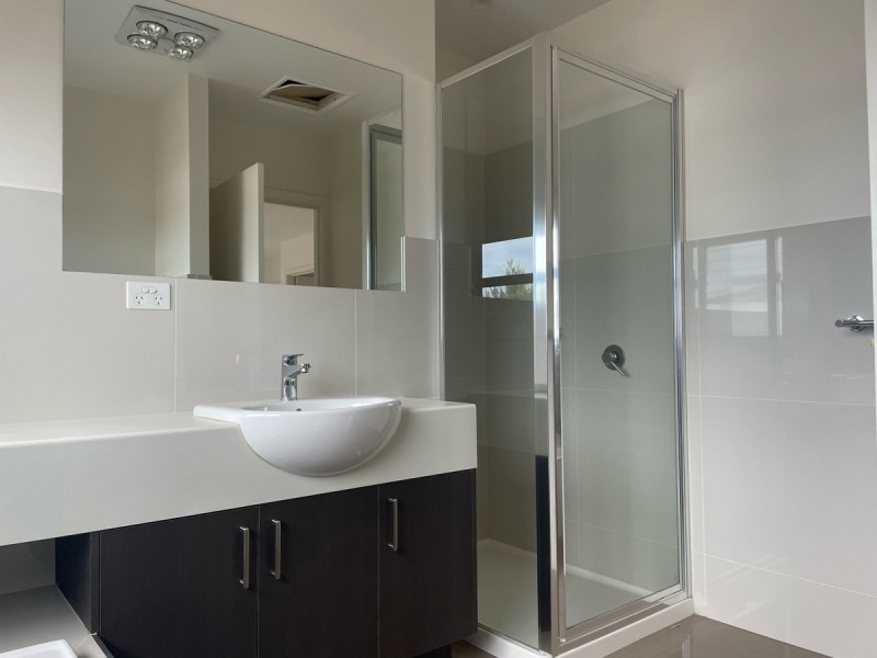 3 Murray Graham Place, Metung VIC 3904