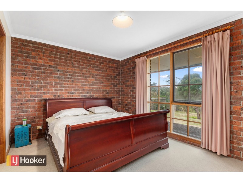 32 Mill Point Road, Lake Tyers Beach VIC 3909