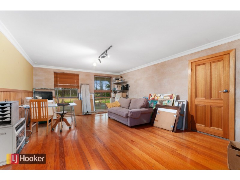 32 Mill Point Road, Lake Tyers Beach VIC 3909