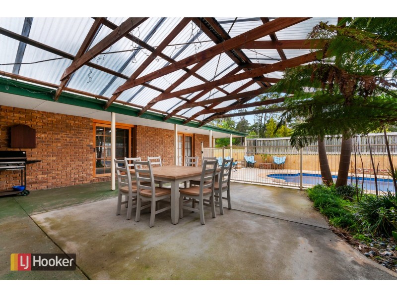 32 Mill Point Road, Lake Tyers Beach VIC 3909