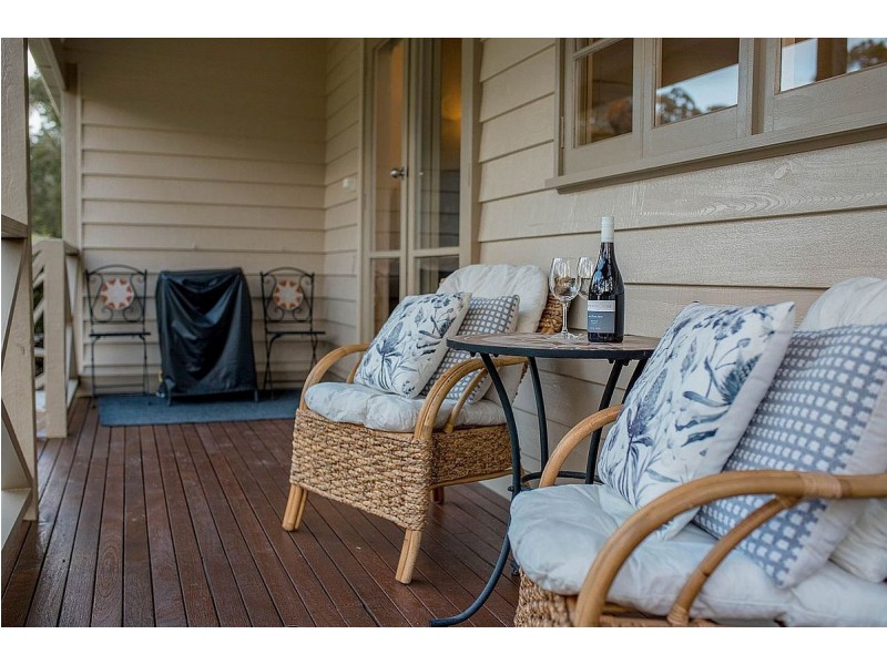 8/155 Metung Road, Metung VIC 3904