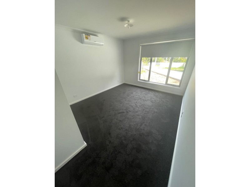 1A Alexandra Avenue, Kalimna VIC 3909