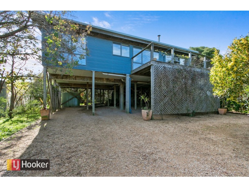27 Marlin Road, Lake Tyers Beach VIC 3909