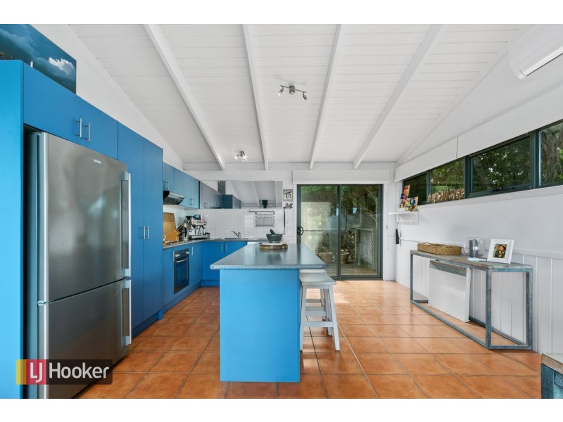 27 Marlin Road, Lake Tyers Beach VIC 3909