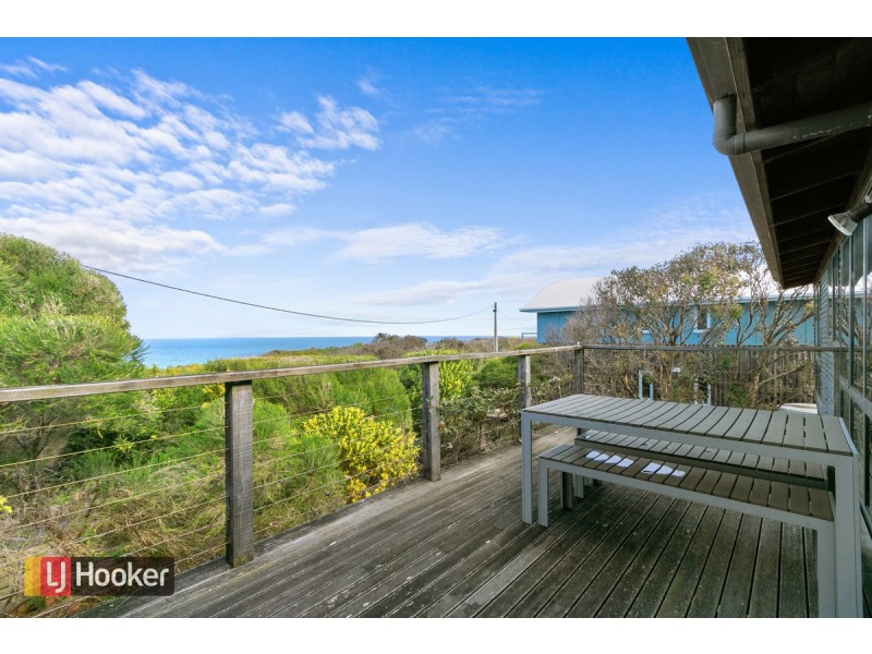 27 Marlin Road, Lake Tyers Beach VIC 3909