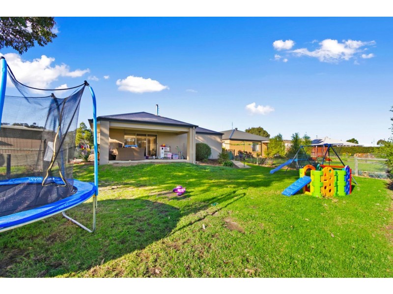 6 Plateau Avenue, Metung VIC 3904