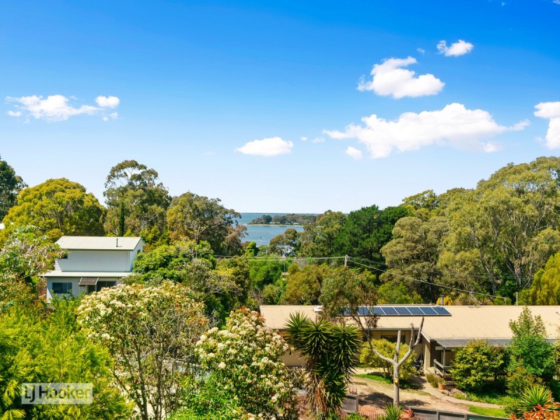 4 Wood Street, Metung VIC 3904