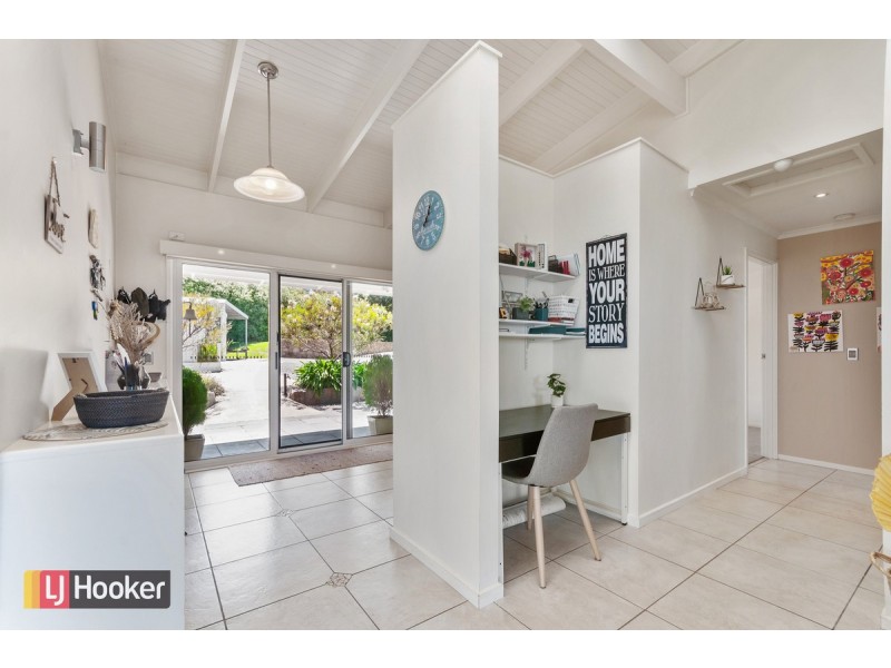 17 Highview Rise, Metung VIC 3904