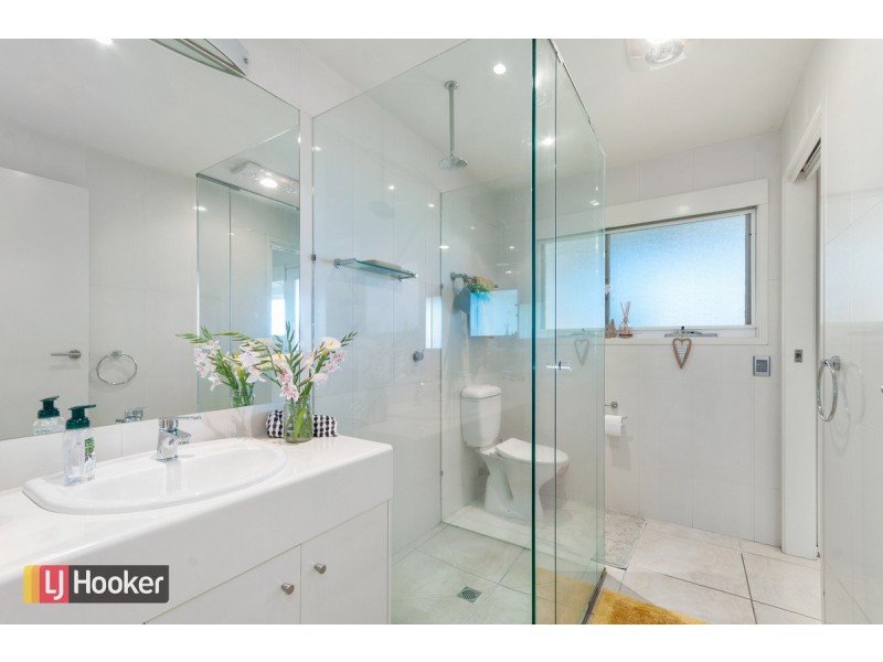 17 Highview Rise, Metung VIC 3904