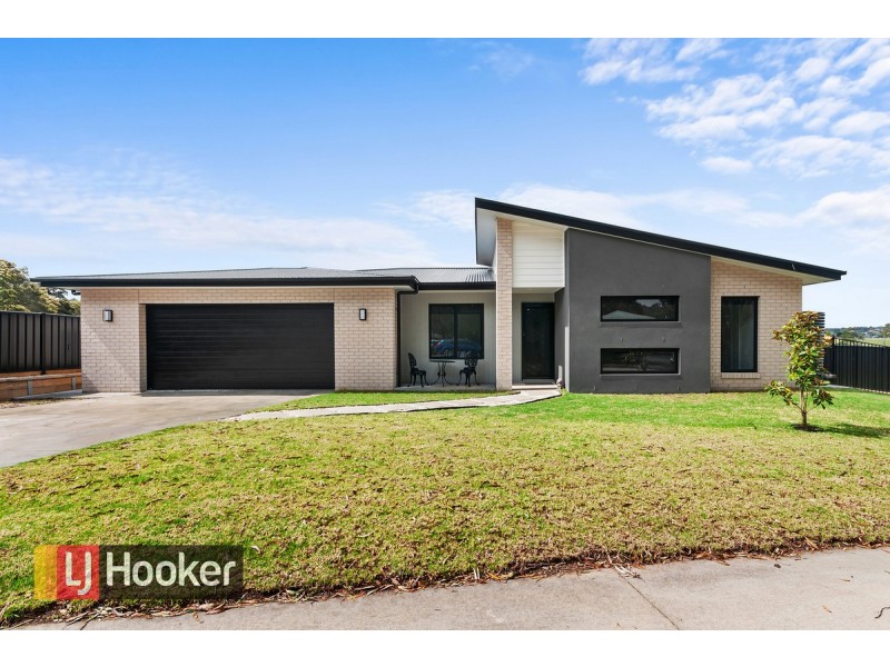 85 Albatross Road, Kalimna VIC 3909